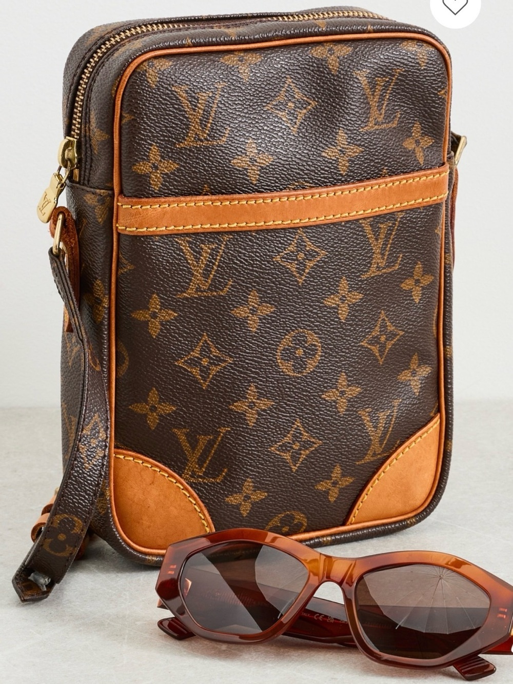Louis Vuitton Danube Camera Bag with monogram canvas + leather accents!